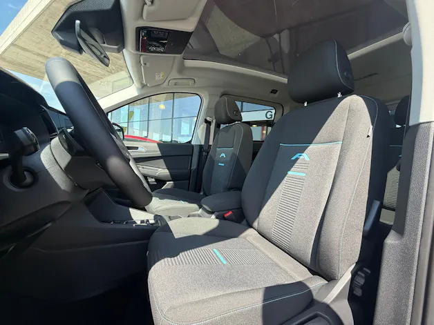 Ford Grand Tourneo Connect 2.0 EcoBlue Active Automat