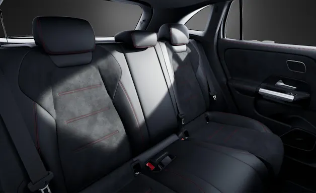 Mercedes-Benz GLA 250 4Matic 8G-DCT Swiss Star