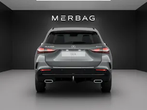 Mercedes-Benz GLA 250 4Matic 8G-DCT Swiss Star