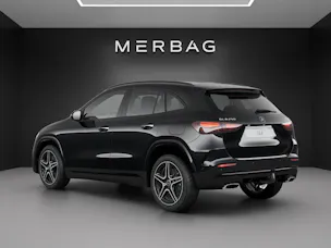 Mercedes-Benz GLA 250 4Matic 8G-DCT Swiss Star