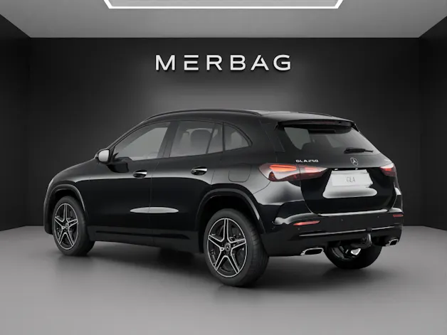 Mercedes-Benz GLA 250 4Matic 8G-DCT Swiss Star