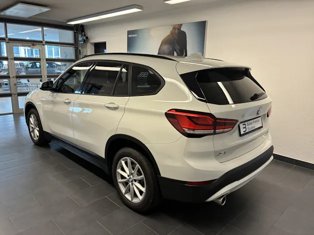 BMW X1 18i sDrive
