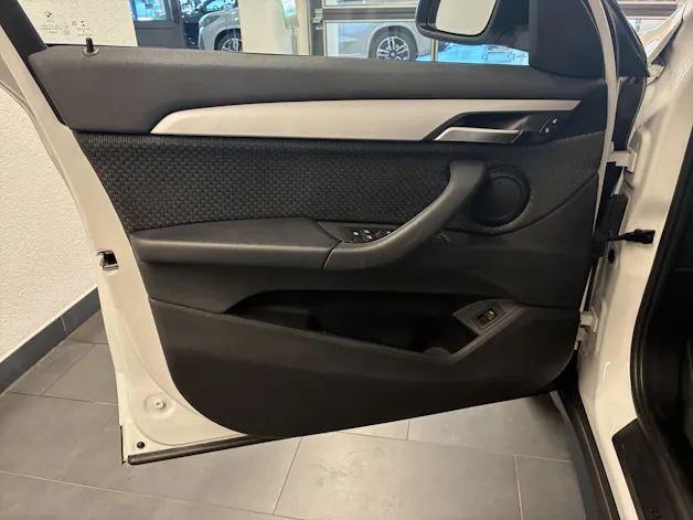 BMW X1 18i sDrive
