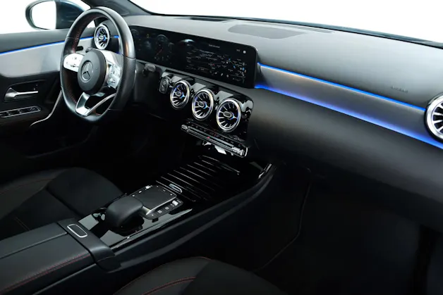 Mercedes-Benz A 250 4Matic AMG Line 4Matic 7G-DCT