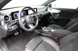 Mercedes-Benz A 200 7G-DCT