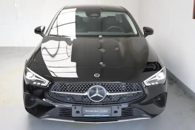 MERCEDES-BENZ CLA 180 7G-DCT