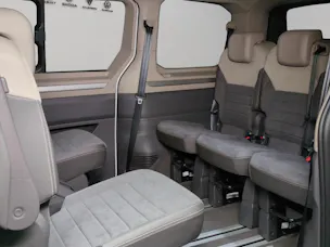 VW Multivan 2.0 TSI Life Edition DSG