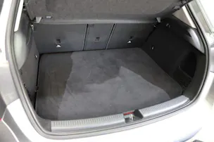 Mercedes-Benz A 250 e 8G-DCT