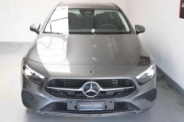 MERCEDES-BENZ A 250 e 8G-DCT