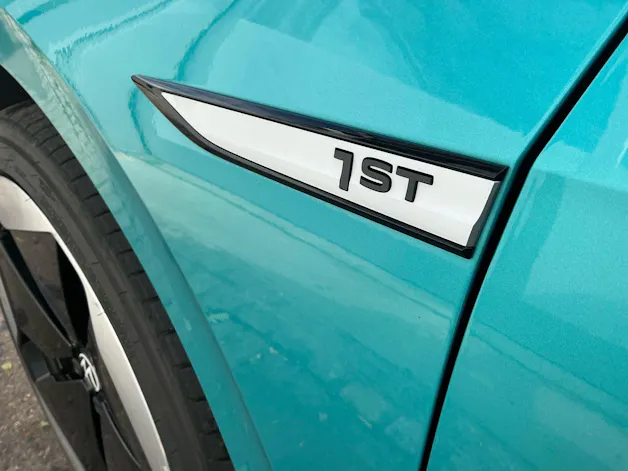 VW ID.3 PRO PERFORMANCE 204 PS 1ST MAX *** VOLLAUSSTATTUNG FRISCH AB SERVICE UND MFK ***