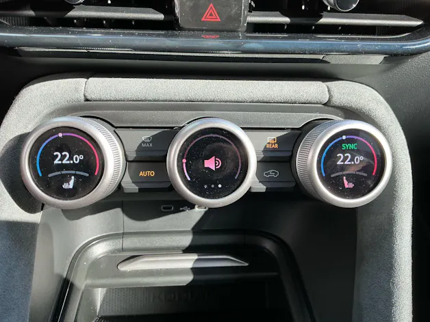 Škoda Kodiaq 2.0 TDI 193 PS 4x4 SELECTION *** 7 - SITZER & ANHÄNGEKUPPLUNG ***