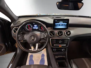 Mercedes-Benz GLA 220 d 7G-DCT