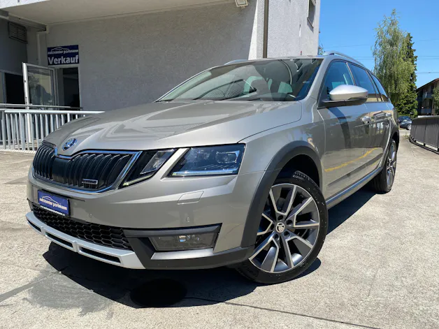 Škoda Octavia Combi 2.0 TSI Scout 4x4 DSG