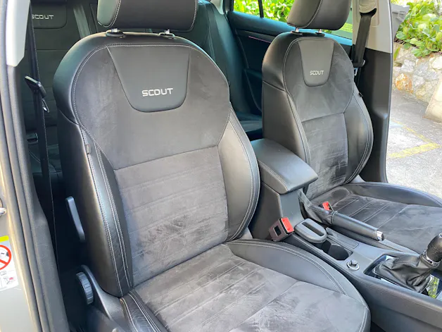 Škoda Octavia Combi 2.0 TSI Scout 4x4 DSG