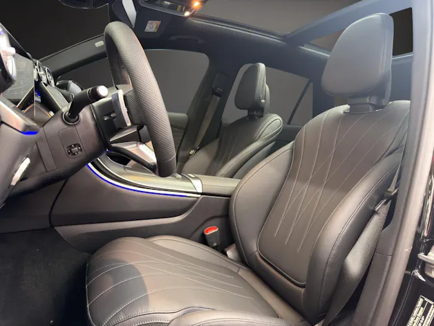Mercedes-Benz GLC 400 e 4MATIC with EQ-STAR Hybrid