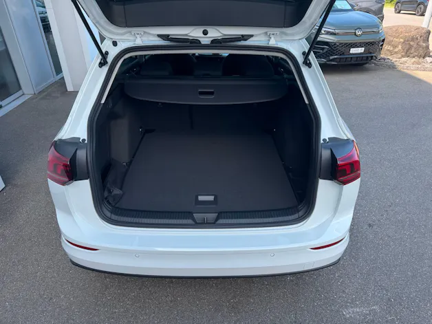VW Golf Variant 1.5 eTSI mHEV Basis