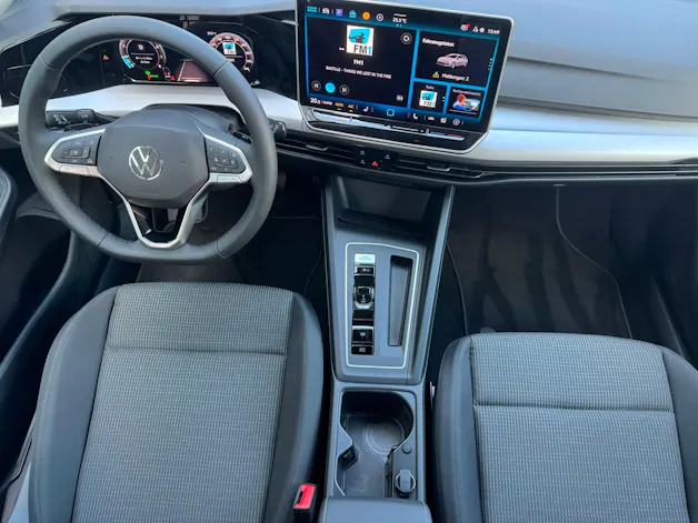 VW Golf Variant 1.5 eTSI mHEV Basis