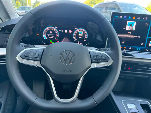 VW Golf Variant 1.5 eTSI mHEV Basis