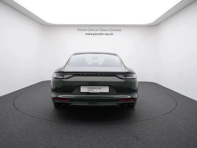 Porsche Panamera 4 E-Hybrid Platinum Edition