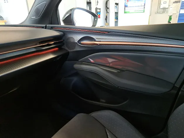 Cupra Raval 52 kWh Dynamic+