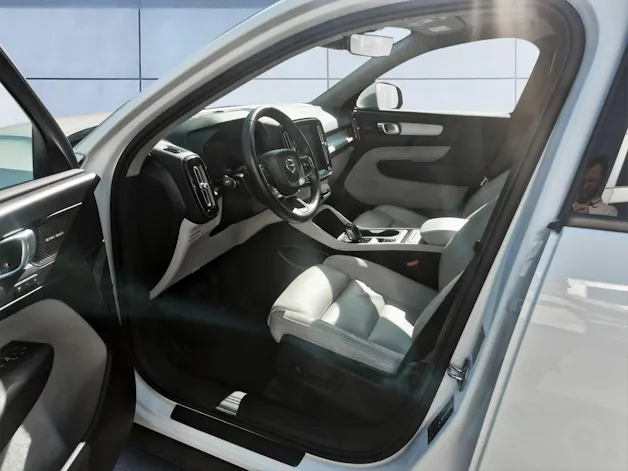 Volvo XC40 2.0 T5 Momentum AWD