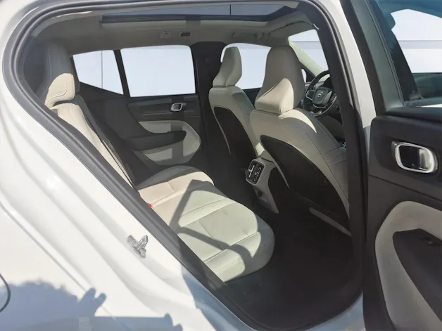 Volvo XC40 2.0 T5 Momentum AWD