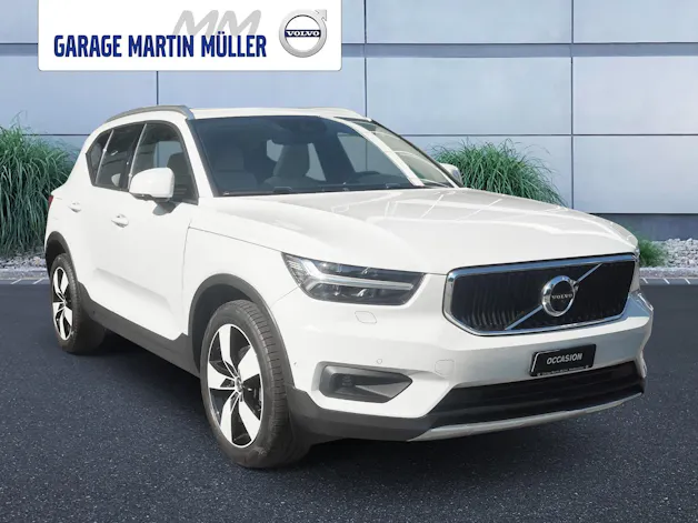Volvo XC40 2.0 T5 Momentum AWD