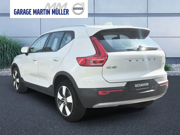 Volvo XC40 2.0 T5 Momentum AWD
