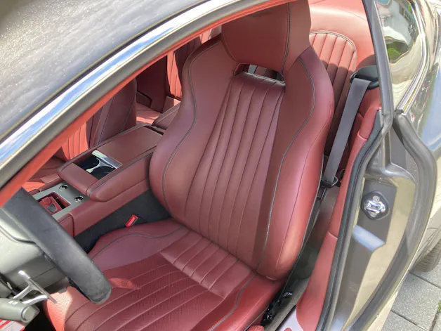 Aston Martin DB9 GT Touchtronic 2