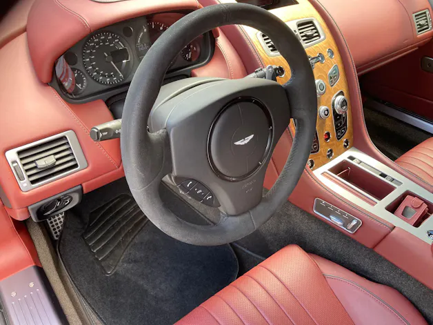 Aston Martin DB9 GT Touchtronic 2