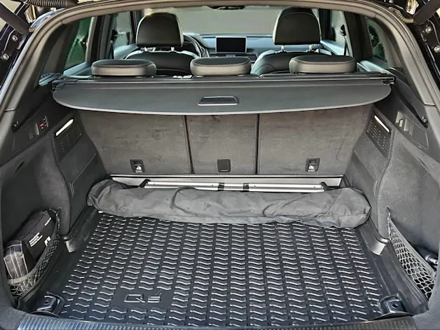 Audi Q5 2.0 TDI sport quattro S-tronic Mythosschwarz Metallic
