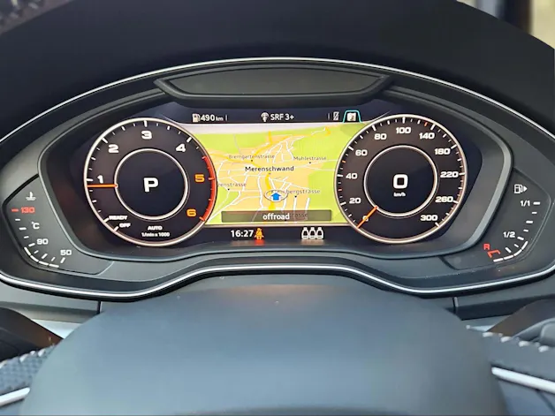 Audi Q5 2.0 TDI sport quattro S-tronic Mythosschwarz Metallic
