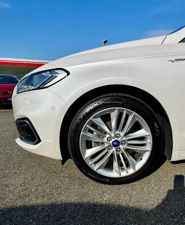 Ford Mondeo 2.0 HEV Vignale eCVT