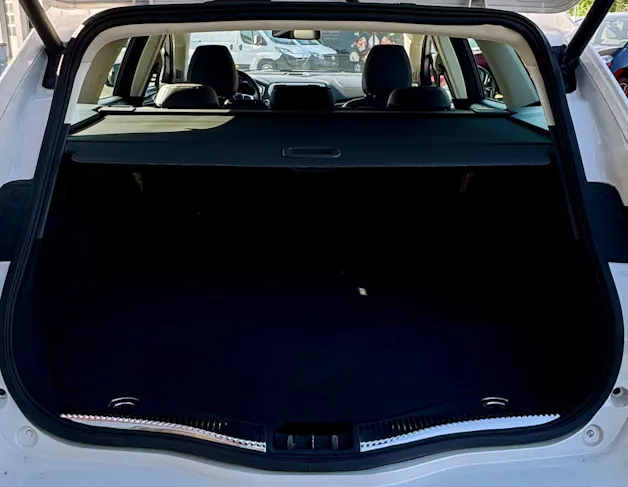 Ford Mondeo 2.0 HEV Vignale eCVT