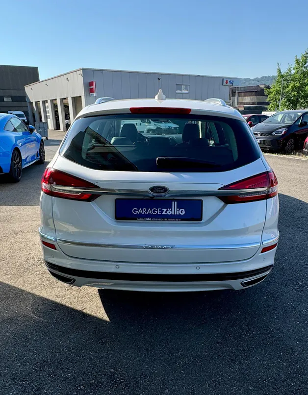 Ford Mondeo 2.0 HEV Vignale eCVT
