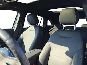 Mercedes-Benz GLA 35 AMG 4Matic 8G-Speedshift DCT