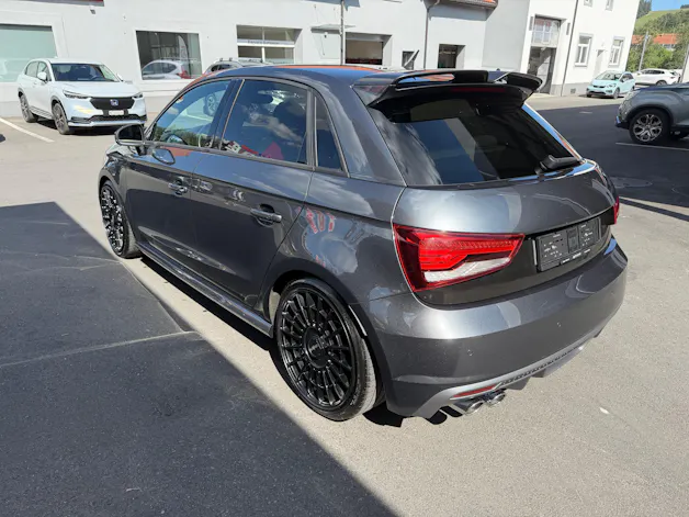 Audi S1 Sportback 2.0 TFSI Sport quattro