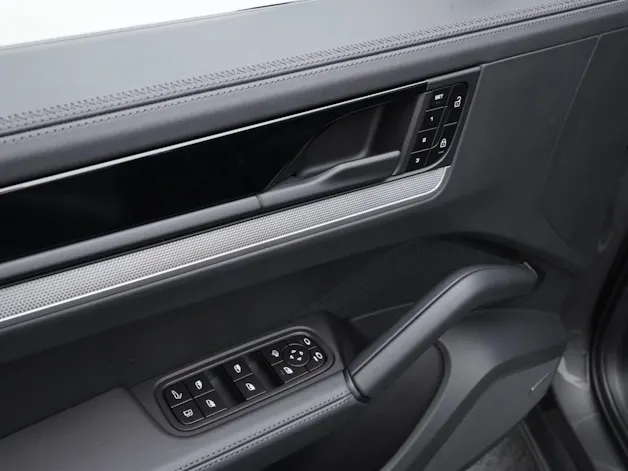 Porsche Cayenne S E-Hybrid