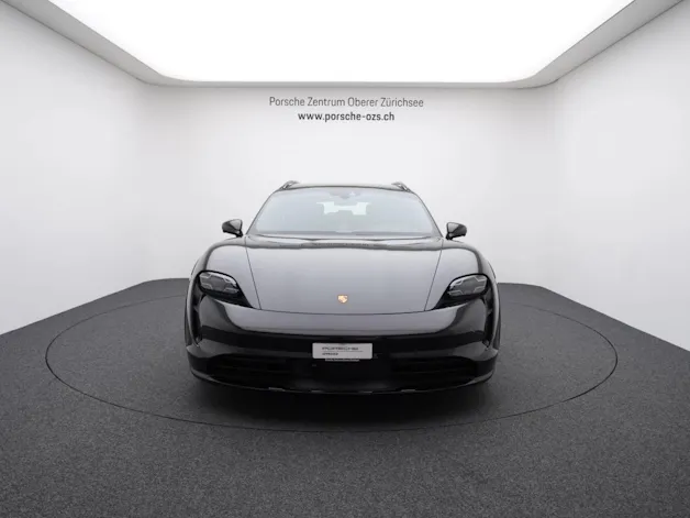 Porsche Taycan 4S Cross Turismo