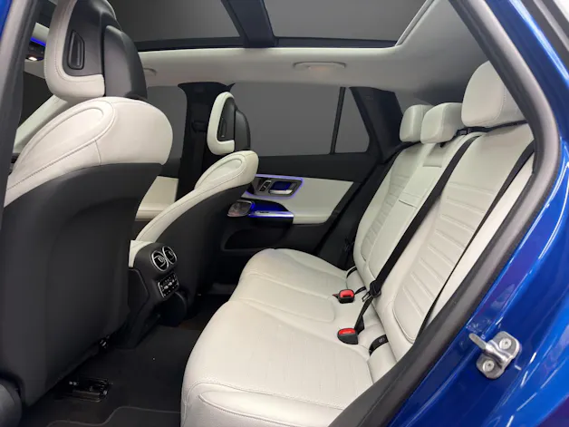 Mercedes-Benz GLC 400 e 4MATIC with EQ-Star Hybrid