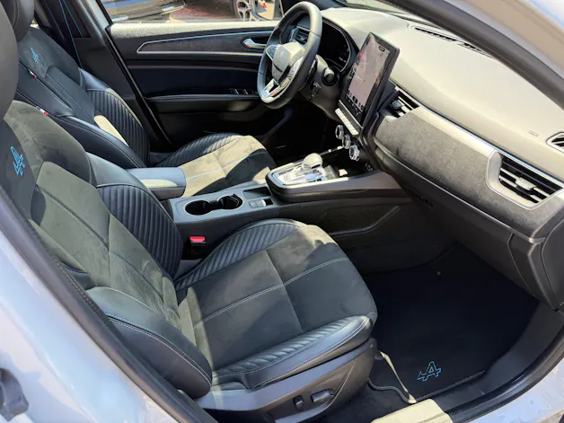 Renault Arkana 1.3 TCe Esprit Alpine EDC