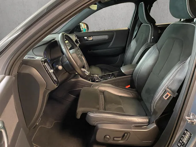Volvo XC40 T4 TwE R-Design DCT
