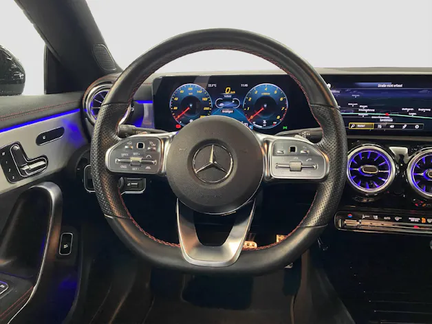 Mercedes-Benz CLA 200 AMG Line Shooting Brake