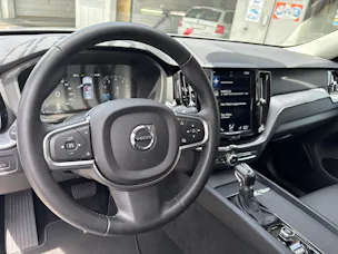 Volvo XC60 T5 Momentum Geartronic