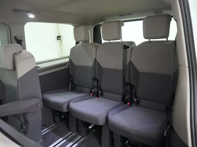 VW Multivan lang 2.0 TDI Life Edition-DSG