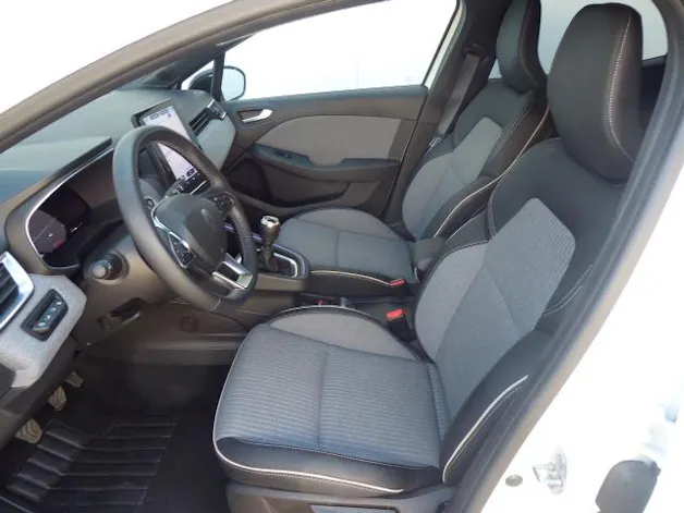 Renault Clio 1.0 TCe techno