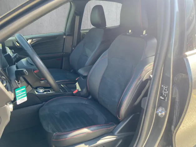 Ford Kuga 2.5 Hybrid ST-Line X 4x4