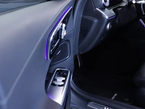 Fahrzeugbild MERCEDES-BENZ C 300 AMG Line 4matic Kombi