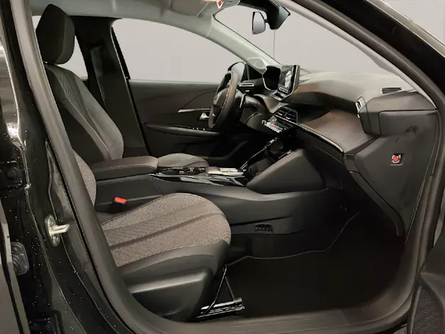 Peugeot 208 1.2 Hybrid Allure Premium