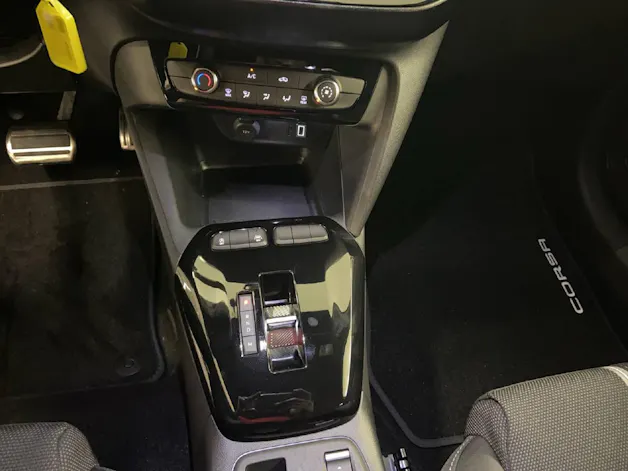 Opel Corsa 1.2 T Hybrid GS